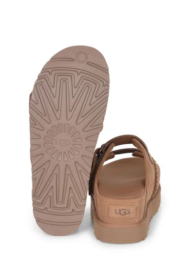 UGG UGG 'GOLDENSTAR HI' SLIPPERS 