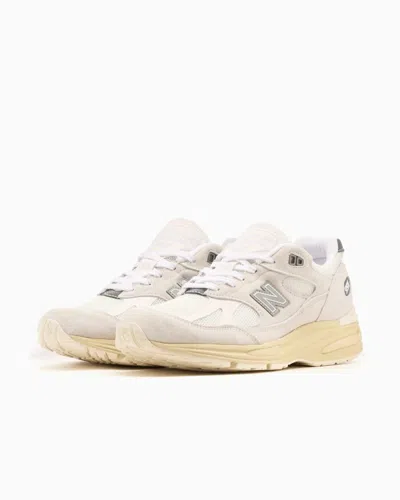 New Balance Sporty Pigskin And Mesh Sneakers With Cushioned Sole In Neutral