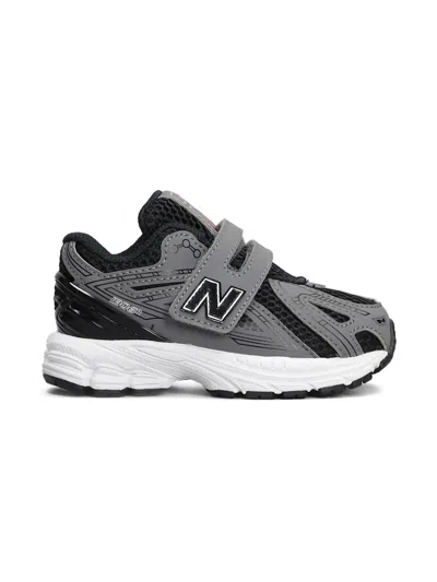 New Balance 1906 Trainers