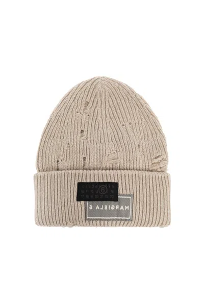 Mm6 Maison Margiela Knit Ribbed Hat Distressed Detailing In Neutral
