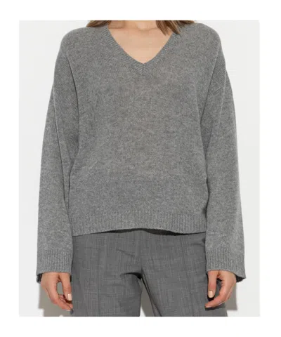 Fabiana Filippi V-neck Long-sleeved Sweater