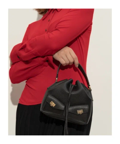 Ferragamo Secchiello Multipocket Con Fibbia Hug