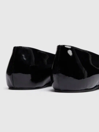 Totême Asymmetric Pointed Flats