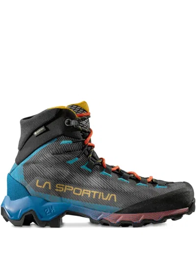 La Sportiva Aequilibrium Hiking Boots