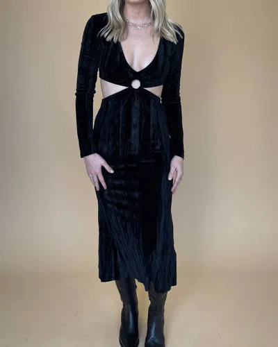 Emory Park Make An Entrance Midi Dress In Black