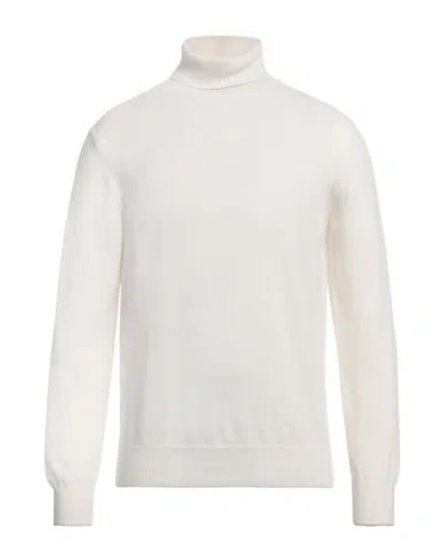 Eleventy Man Turtleneck Cream Size L Virgin Wool