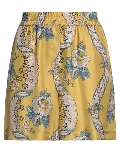Weekend Max Mara Woman Shorts & Bermuda Shorts Marigold Size 8 Silk