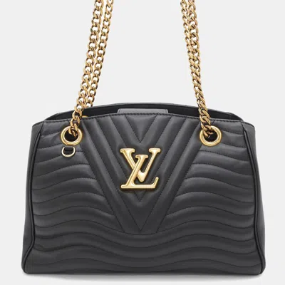 Pre-owned Louis Vuitton Noir Calf Leather New Wave Chain Tote Bag In Black