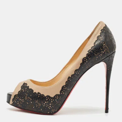 Pre-owned Christian Louboutin Two Tone Laser Cut Lace Patent And Leather Veramucha Peep Toe Pumps Size 37.5