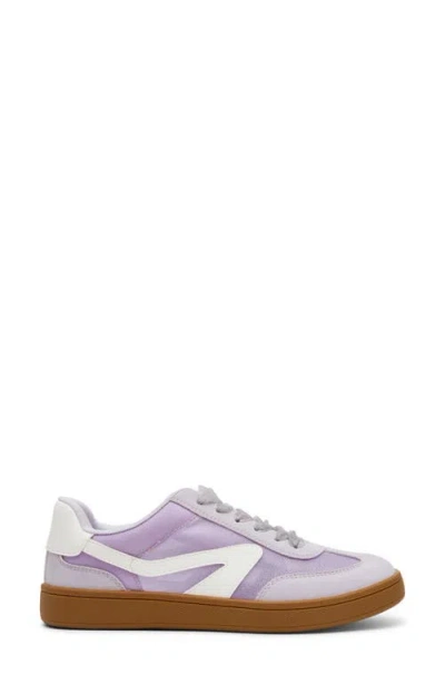 Dolce Vita Dv By  Voyage Sneaker