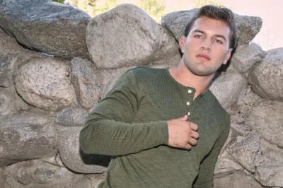 Ledger & Ford Slate Folsom Henley