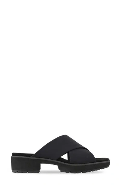 Munro Dekkie Slide Sandal