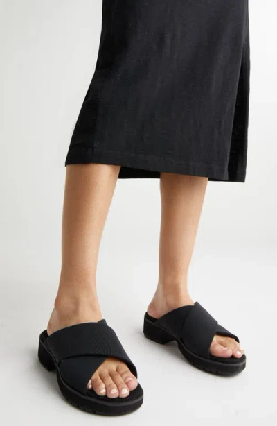 Munro Dekkie Slide Sandal
