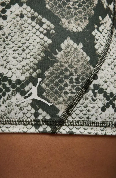 Jordan Leak Protection Period Bike Shorts
