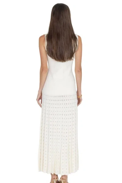 Akalia Elegant Viva Knit Maxi Dress With Pearl Details And Pockets In White