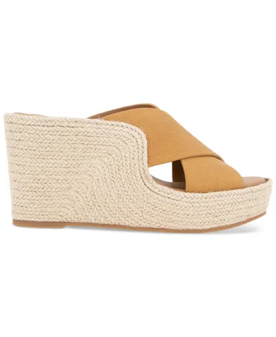 Gentle Souls Women's Porto Wedge Sandals