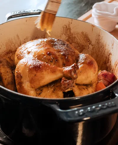 Made In Enameled Cast Iron 7.5-quarts Oval Dutch Oven With Lid