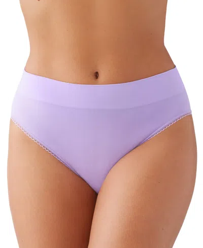 Wacoal Feeling Flexible High Cut Briefs