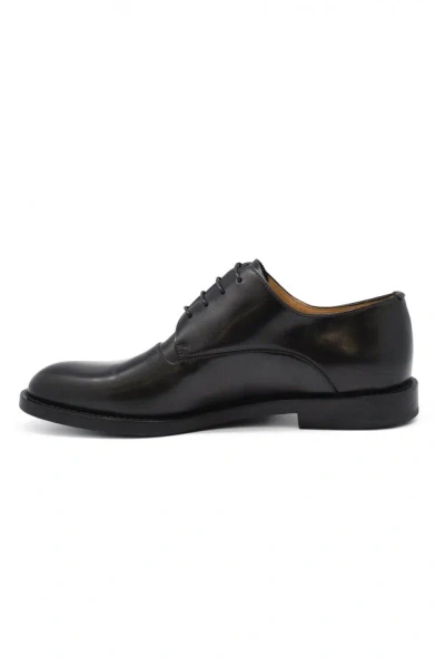 Fendi Lace-up Shoes
