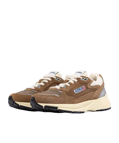 Autry Hyperway Sneakers In Cigar And Silver Mesh And Suede In Brown