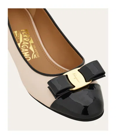 Ferragamo Vara Q 35 Quilted Leather Pumps In Neutrals