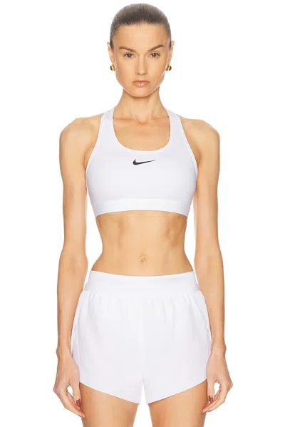 Nike Swoosh Medium Support Padded Sports Bra