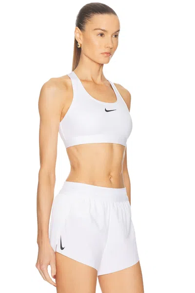 Nike Swoosh Medium Support Padded Sports Bra
