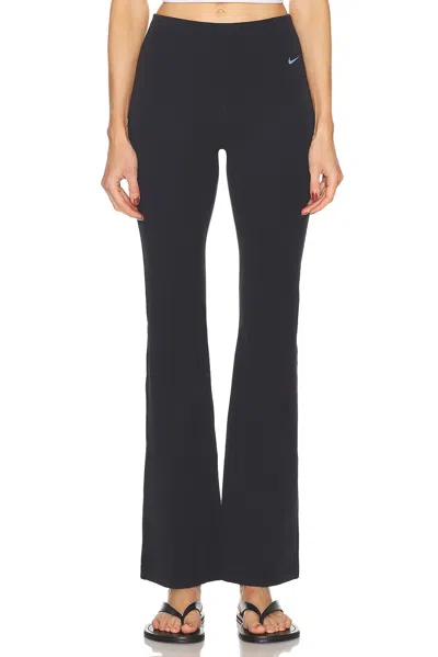 Nike Zenvy High Waisted Flare Legging