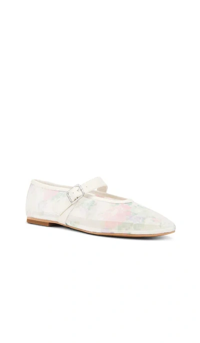 Steve Madden Dreaming Flats