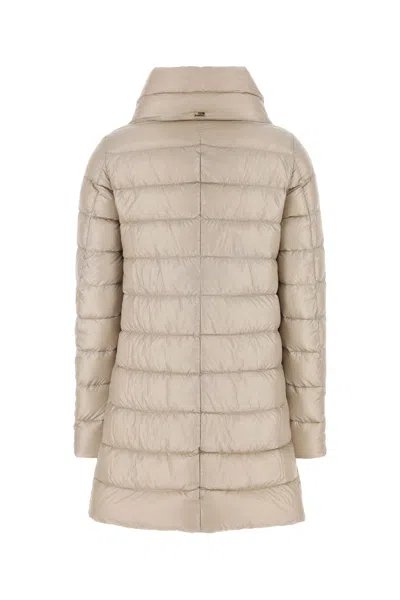 Herno Streamlined Puffer Jacket With High Collar And Quilted Texture