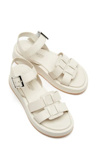 La Canadienne Aubree Platform Sandal