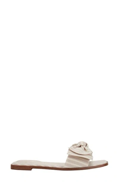 Bandolino Violeta Slide Sandal