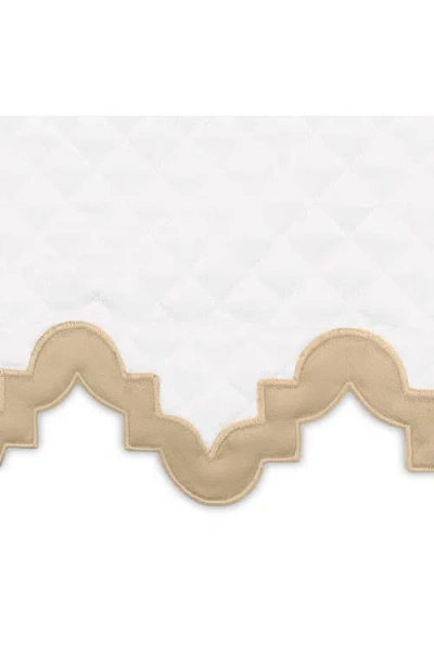 Matouk Aziza Matelassé Cotton Coverlet