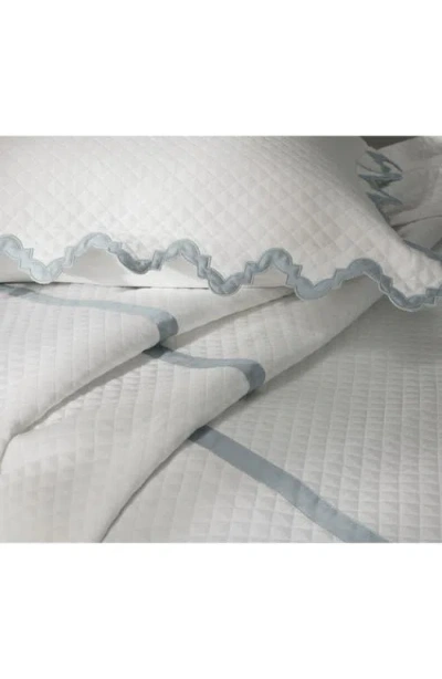 Matouk Aziza Matelassé Cotton Coverlet