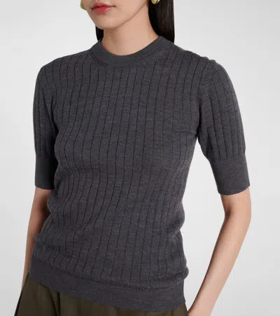Bottega Veneta Women Ribbed Knit Cropped Top In Gray