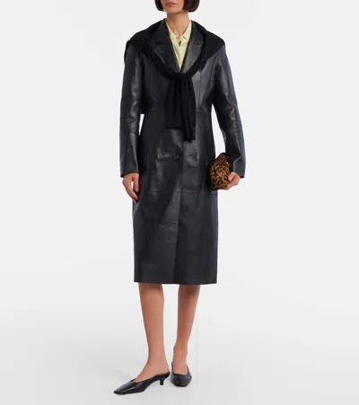 Totême Single-breasted Leather Coat In Black