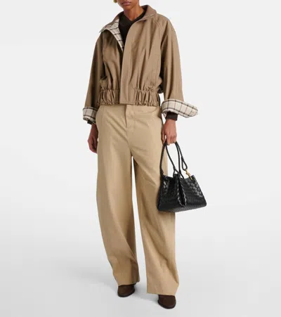 Bottega Veneta Parachute Medium Intrecciato Leather Shoulder Bag In Black