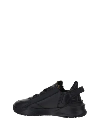 Fendi Flow Low-top Sneakers