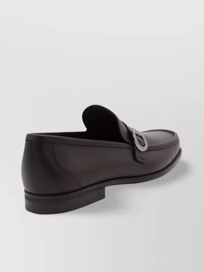 Ferragamo Loafers Metal Buckle Detail Round Toe In Brown