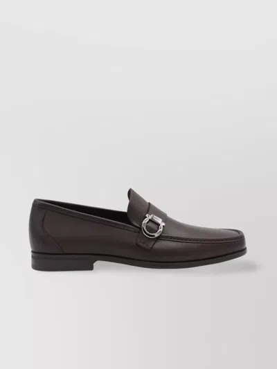 Ferragamo Loafers Metal Buckle Detail Round Toe In Brown