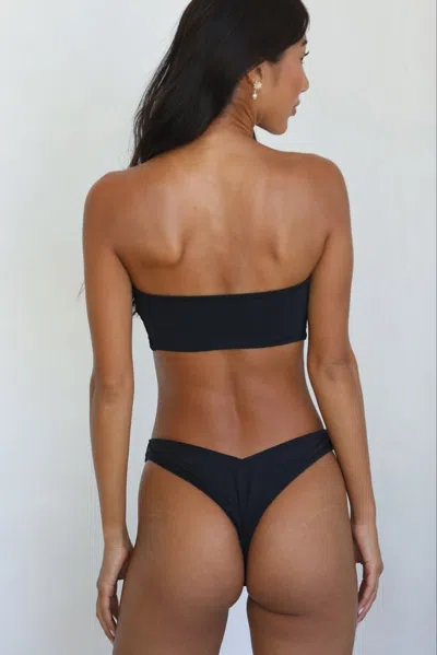 Jmp The Label Rio Bottom - Black