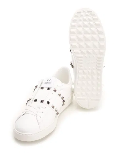 Valentino Garavani Valentino Rockstud Untitled Leather Sneaker In White