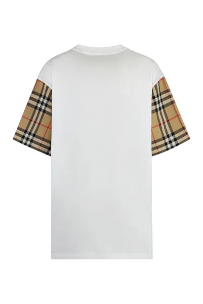 Burberry White T-shirt With Vintage Check Motif On The Sleeves In Cotton Woman