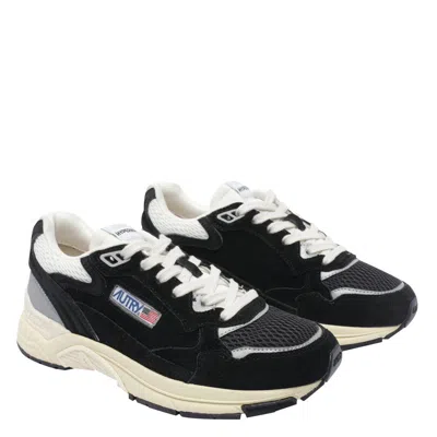 Autry Hyperway Black Low Top Sneakers With Logo Patch On Tongue And Side In Suede And Mesh Woman In Black