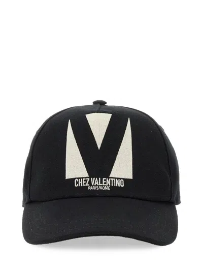Valentino Garavani Black Hat With Logo On The Front In Cotton Man
