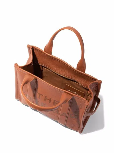 Marc Jacobs 'the Tote Bag Medium' Brown Shoulder Bag With Logo In Grainy Leather Woman