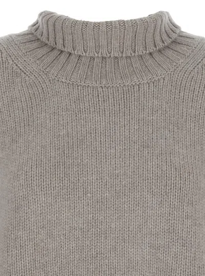 Soft Goat Girlfriend Turtleneck