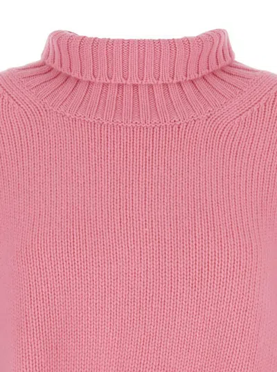 Soft Goat Girlfriend Turtleneck