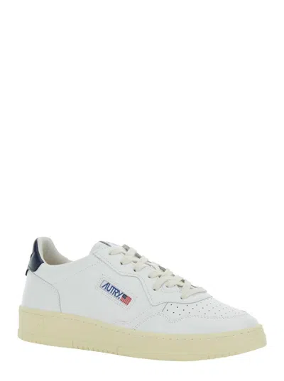 Autry Medalist Low White Sneakers With Contrasting Heel Tab In Leather Man
