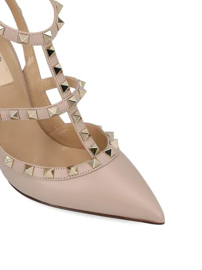 Valentino Antiqued Pink Leather Rockstud Pumps In Nude